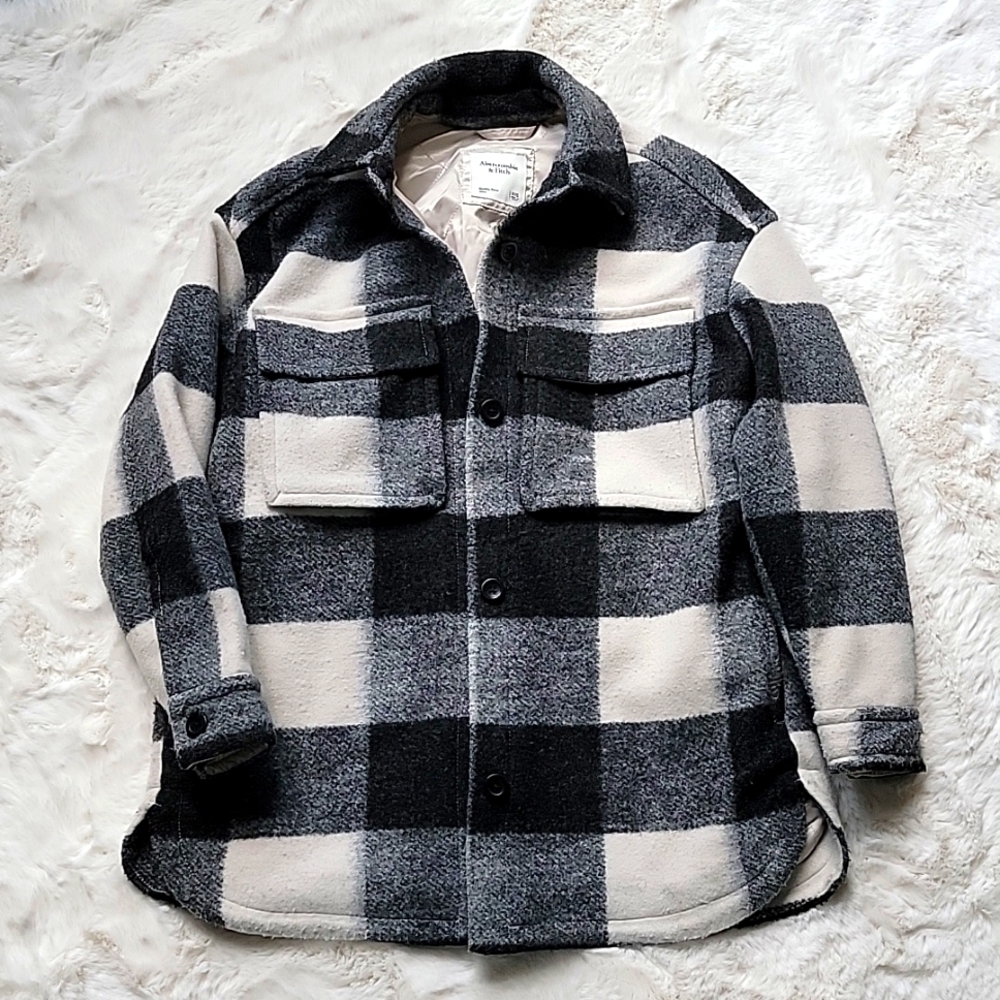 Abercrombie Black and White Plaid Jacket XXS